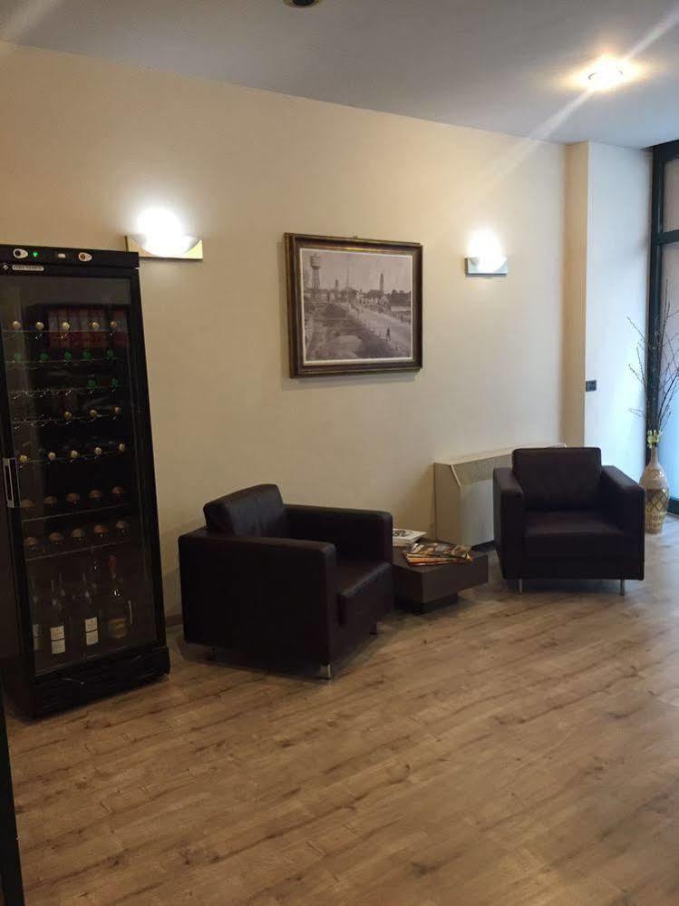 Locanda San Fiorenzo Fiorenzuola dʼArda Exterior foto